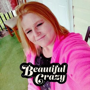 Meet your Posher, Carrie